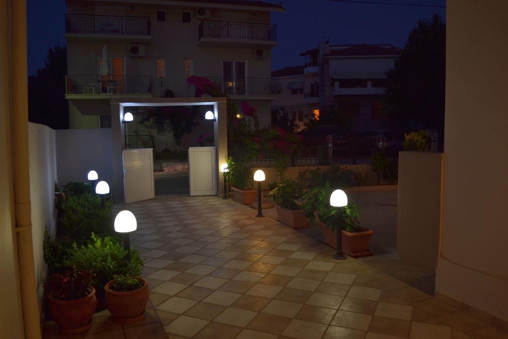 Pefki Studios Exterior photo
